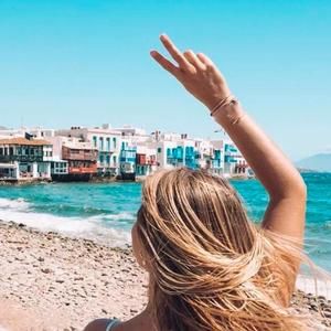 Meet your Posher, Emma